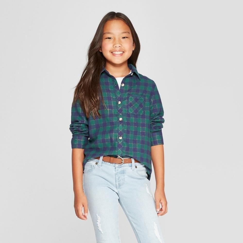 Girls Long Sleeve Woven Button-Down Shirt Green XL